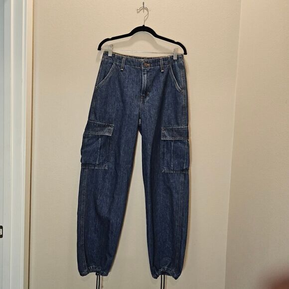 Levi's Women's '94 Baggy Cargo Drawstring Jeans Size 26 - Picture 2 of 10